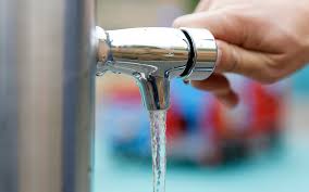 L'eau potable est devenue une denrée rare et chère. Eau Potable Et Eau Non Potable A Paris Ville De Paris