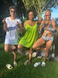 Beautiful new friends for life! ️ Blue spirit yoga ...