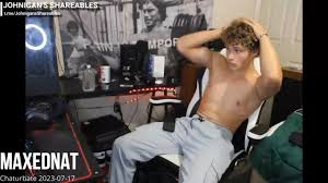 Superfit Max Jerks And Cums On Cam 2023-07-17 - ThisVid.com