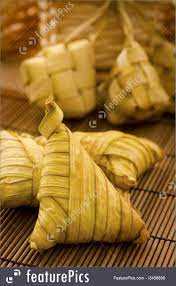 Tujuan nya adalah untuk melembutkan daun dan. Snacks And Appetizers Ketupat Daun Palas Stock Picture I3458898 At Featurepics
