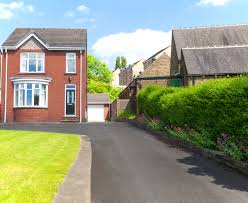 You'll pay $2 to $6 per square foot for best asphalt paving calculator. How Much Does An Asphalt Driveway Cost In 2021 Checkatrade