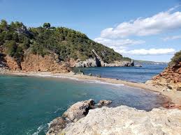 En l'absence de moyens aériens la nuit, les pompiers ont lutté jusqu'à. Road Trip Dans Le Nord De L Ile D Eubee En Grece Cdiscount Voyages