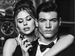 GUESS ❤️ Fino al -30%