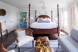 Navy blue is no stranger to the traditional bedroom scheme, but today's designs run the irresistible gamut of nautical to uptown chic. 12 Beautiful Blue And White Bedrooms