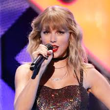 Taylor swift at this year's grammys. Taylor Swift Announces Fearless Rerecording On Gma