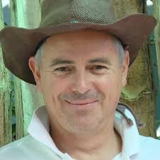 Il Disinformatico: Storia crudele di un amore tradito in Rete