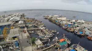 Pemandangan kampung nelayan yang hipster dan perlu kamu lihat tempat menarik. Foto Kampung Nelayan Kalibaru Kumparan Com