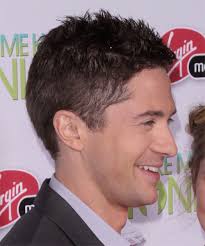 Topher Grace Hairstyles And Haircuts