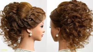 Frische Einfache Hochzeit Frisuren Fur Mittellanges Haar Selbermachen Festlichefrisuren Hochzeitsgast Frisur Hochgesteckt Frisur Hochzeit Hochzeitsfrisuren
