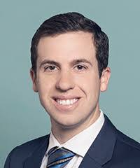 Sean Bourne's Instagram, Twitter & Facebook