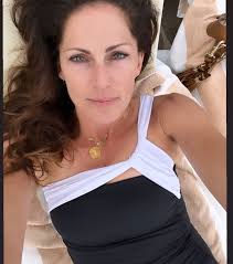 This is 47! 😳 How did I get to this fine young age already. 😅 Thankful  for all the adventures I have experienced in this life. My foundation of a  solid incredible