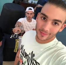 La voz gruesa de manuel turizo dice no. Manuel Turizo Julian Turizo Actores Lindos Imagenes De Cantantes Cantantes Famosos