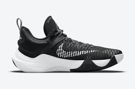 (i wanna cop the black ones) thanks 😊 å›½å†…ç™ºå£²ä¸­ Nike Giannis Immortality Bbkicks News