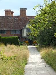 Great Dixter The House Front Meadow Vegetable Gardens And Of Course The Dogs The Teddington Gardener Vegetable Garden House House Front