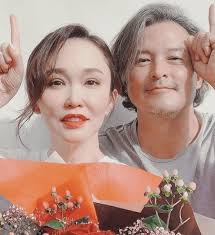 With gce 'a' levels and a diploma in fashion merchandising from the la salle international academy, her break into showbiz was. Fann Wong And Christopher Lee Celebrates 11th Wedding Anniversary I Hope We Can Forever Be Like Newlyweds