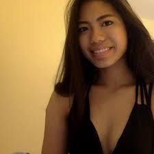 Chantelle Ramos's Instagram, Twitter & Facebook