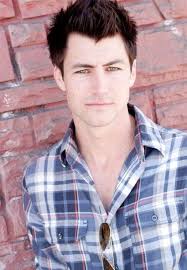 Who is Justin Tully dating? Justin Tully girlfriend, wife