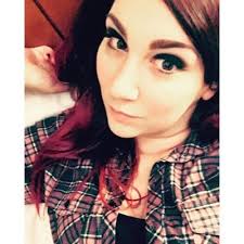 Sara Parsons's Instagram, Twitter & Facebook