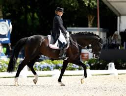 This is a gif file. Nach Ungluck In Pforzheim Dorothee Schneider Mit Schlusselbeinbruch