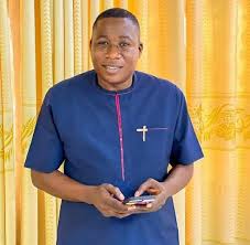 A court in benin has ordered that a nigerian separatist leader being held in the country be moved to prison from police custody. 1 B3uicmvgt1zm