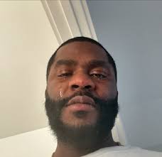 Tony Robinson (@tonythecloser_) • Instagram photos and videos