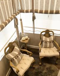 Bu Istanbul Evinde Nostalji Bugunle Bulusuyor Ev Gezmesi Evler Ev Icin Oturma Odasi Takimlari