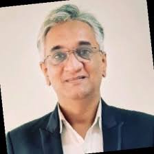 How to Design Engaging and Informative Lectures