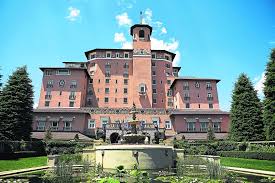 The broadmoor is a legendary destination resort in colorado with picturesque mountain views, luxurious accommodations, and unmatched services & amenities. Colorado Springs Luxury Resort The Broadmoor Is Turning 100 We Look Back At Its Storied History The Know