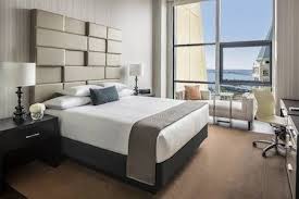 5 Hotel Suites That Will Make You Feel Like A President Suite Room Hotel Elle Decor Inspiration Hotels Room