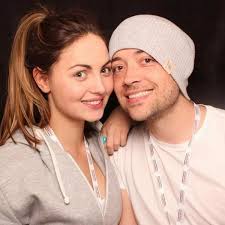 Metro Radio DJ Stuart Elmore is to reveal his wedding plans at The North  East Wedding Show