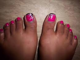 Hot pink nails are for those women who are eager to show their femininity. 40 Pink Toe Nail Art Design Ideas