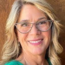 Cheryl Clapper's Instagram, Twitter & Facebook