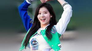 Browse millions of popular twice wallpapers and ringtones on zedge and personalize your phone to suit you. Minatozaki Sana Wallpapers Wallpaper Cave