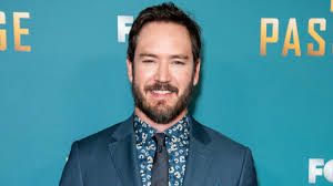 Saved by the bell (original title). Mark Paul Gosselaar Teases His Zack Morris Transformation For Saved By The Bell Revival Entertainment Tonight