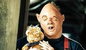 Matuszak was the first overall pick in the 1973 nfl draft and played most of his career with the oakland raiders until he retired after winning his second super bowl in 1981. The Tragic Real Life Of Sloth From The Goonies