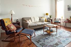 My 800sqft Cute Design Couple Fill Their Ridgewood Railroad Apartment With Whimsy 6sqft Hipster Living Rooms Apartment Bedroom Decor Apartment Interior Design