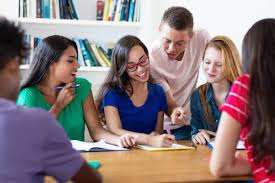 Australia menawarkan banyak sekali peluang dan kesempatan untuk berkarir bagi mahasiswa internasional, baik yang sedang menjalani kuliah ataupun yang sudah lulus kuliah. Belajar Di Australia National University Biaya Kuliah Persyaratan Penerimaan Peringkat