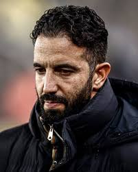 Should the current manager be backed?