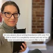 Kari Brogan's Instagram, Twitter & Facebook