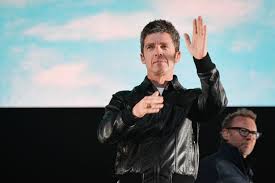 noel gallagher calls scotland a third world country in