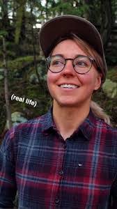 Nicole Maple's Instagram, Twitter & Facebook