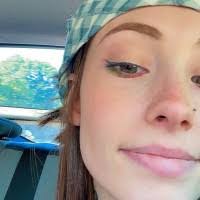 Abigail Goldberger's Instagram, Twitter & Facebook