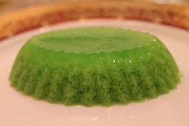 Matikan kompor, biarkan sebentar sampai uap panasnya hilang. Azie Kitchen Agar Agar Santan Pandan Agar Pandan Jell O