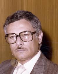 توفى صفوت الشريف، وزير الإعلام المصري الأسبق ورئيس مجلس الشورى السابق، عن عمر يناهز 87 عاما. Ù‚ØµØ© ÙØ¶ÙŠØ­Ø© Ù…ÙˆØ¸ÙÙŠ Ù‡ÙŠØ¦Ø© Ø§Ù„Ø¨Ø±ÙŠØ¯ ÙÙŠ Ù…ØµØ± Ø³Ù†Ø© 1991 Ø­Ù„Ù‡Ø§ ØµÙÙˆØª Ø§Ù„Ø´Ø±ÙŠÙ Ù„Ø£Ù†Ù‡ ÙƒØ§Ù† Ø·Ø±Ù Ø§ ÙÙŠÙ‡Ø§