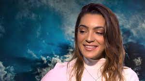 Valentina maceri ist seit der saison 2018/2019 neu im team von sport1. Sportmoderatorin Valentina Maceri Im Promisglauben Interview Youtube