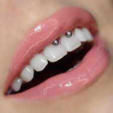 50 Impressive Smiley Piercing Ideas A Trendy Piercing To Complement Your Smile Smiley Piercing Mouth Piercings Lip Piercing