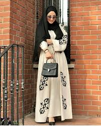 Pin By Whitecornerstore On Hijabs And Girls Muslimah Dress Fashion Sewing Bras