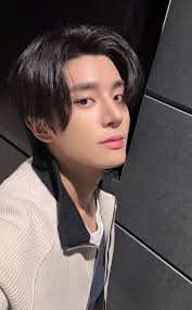 ENHYPEN's greetings to us 🥹🫶