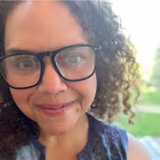 Hispanics waking up to a Snow Storm. 🌬😂🌨 #TeamLeJuan