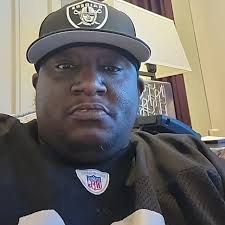 Terrill Smothers (@three_eighty98) • Threads, exprésate más